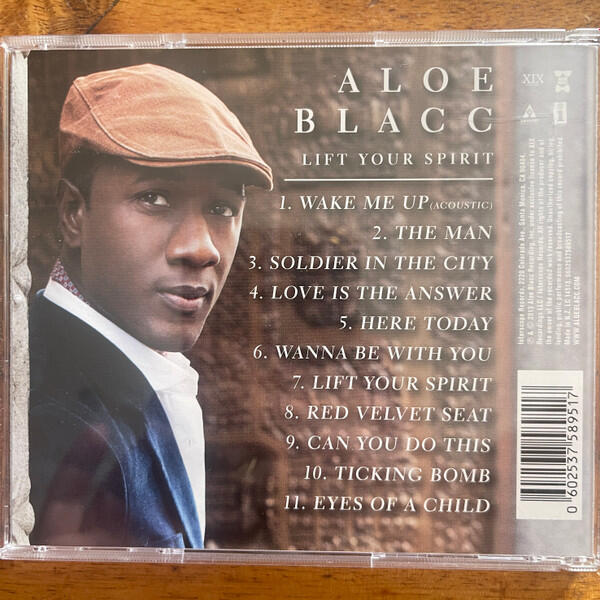 Aloe Blacc – Lift Your Spirit